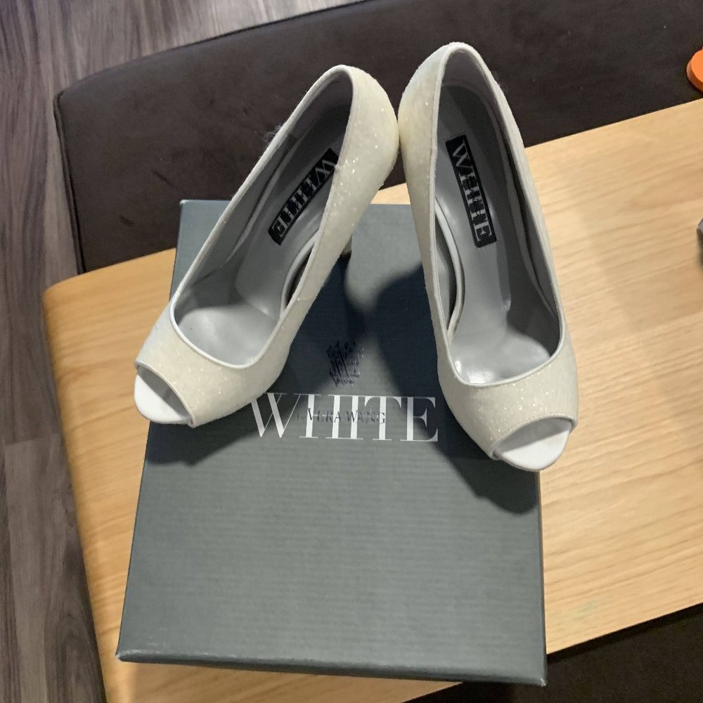 Vera Wang White Wedding Shoes